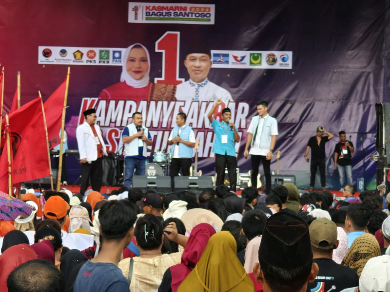 Puluhan Ribu Masyarakat Hadiri Kampanye Akbar KBS Bersatu, Diguyur Hujan: Rahmat dari Allah, Target 90℅ Menang