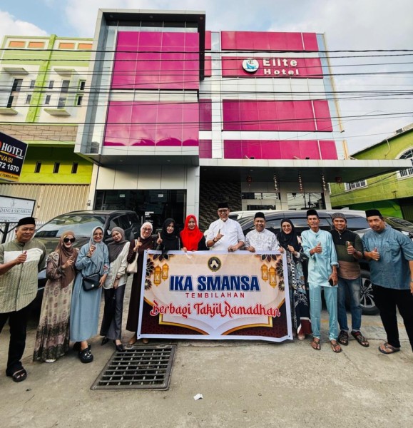 IKA SMANSA Tembilahan Gelar Buka Puasa Bersama, Perkuat Silaturahmi Alumni dan Majelis Guru
