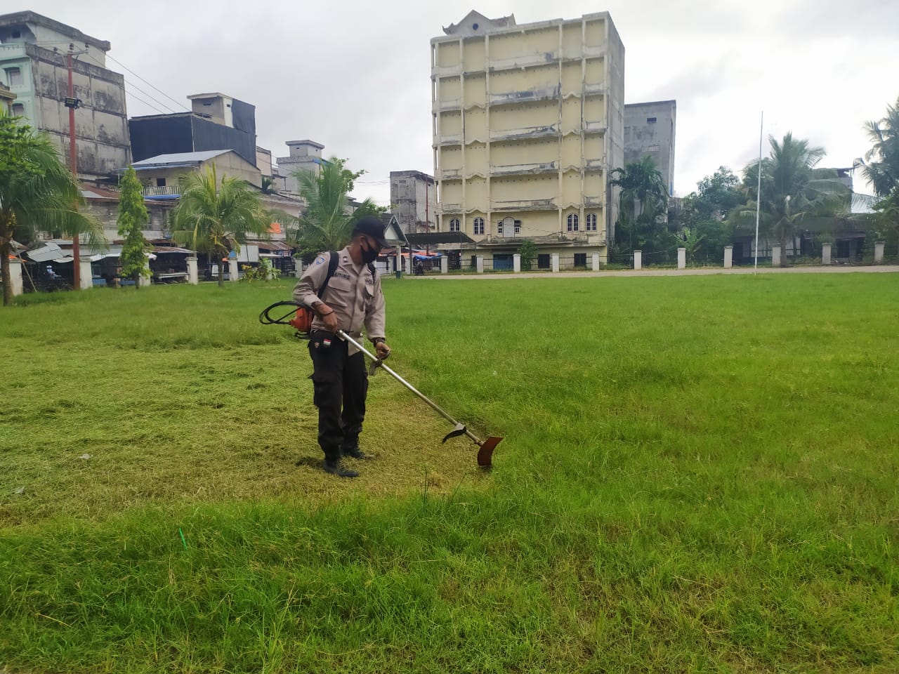 Polsek Reteh Laksanakan Kegiatan goro tempat ibadah