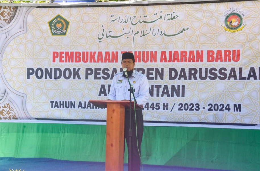 Pembukaan Tahun Ajaran Baru 2023-2024 Bupati: Ponpes Darussalam Al Bantani Harapan Penguat Pendidikan Agama di Bengkalis