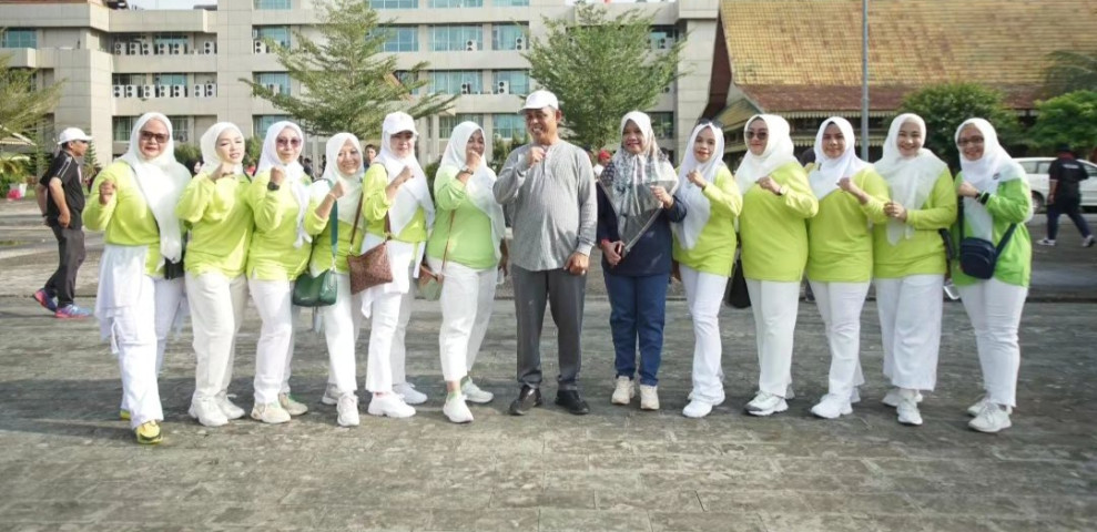 Dinkes Inhil Bersma Pj Bupati dan ASN Ikuti Senam Sehat Osteoporosis