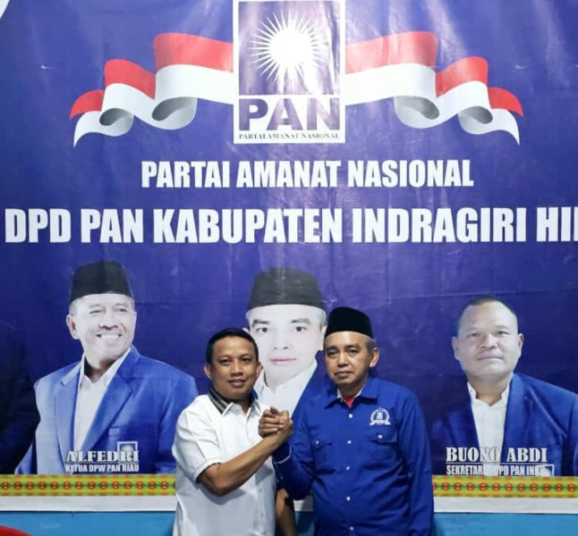 Harapkan Terbangun Koalisi, Bacalon Bupati H Dani Kembalikan Formulir Pendaftaran ke PAN Inhil