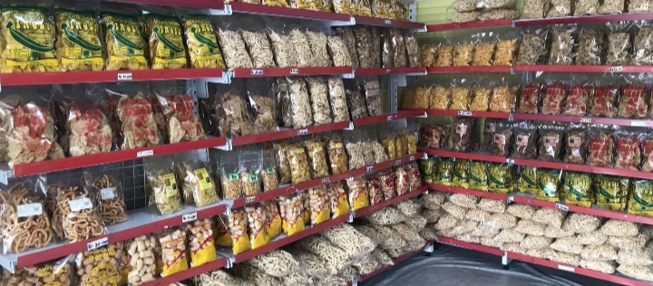 Peluang Bisnis Kuliner UMKM Gerai Inoy, Pusat Oleh-Oleh Terlengkap Khas Inhil