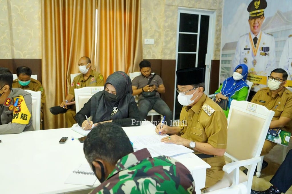 Bupati Inhil Rakor Bersama Gubri, Bahas PPKM Mikro