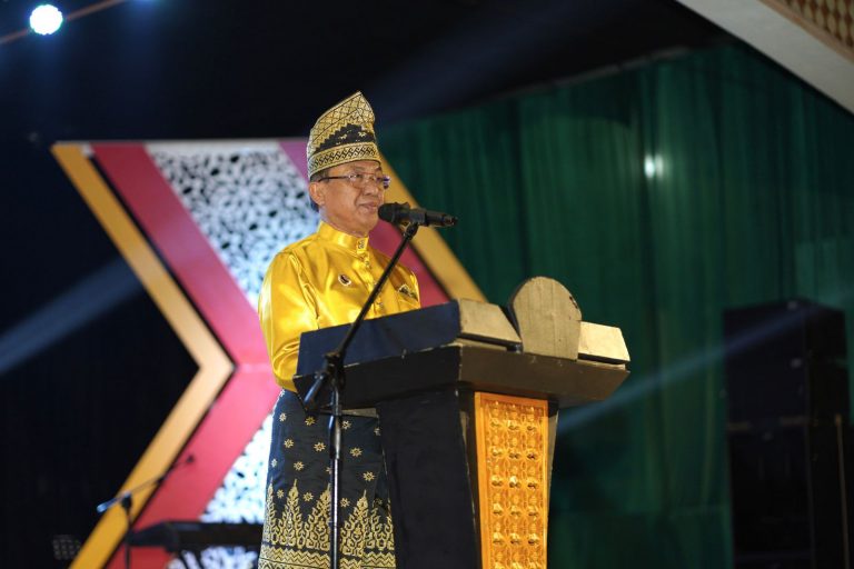 Bupati HM Wardan Hadiri Malam Resepsi Kenduri Rakyat Milad ke-58 Inhil