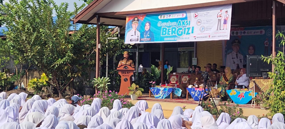 Bersama Pj Bupati Herman, Dinkes Inhil Canangkan Gerakan Aksi Bergizi di SMAN 1 Tembilahan Hulu