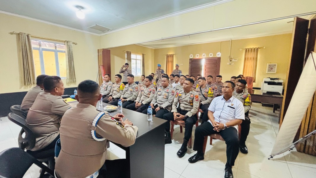 Polres Lingga Sosialisasikan Perkap No. 7 Tahun 2022: Perkuat Etika Profesi dan Komitmen Integritas.