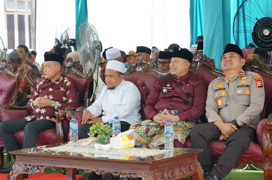 Keluarga Besar Pemerintah Kecamatan Mandau Gelar Halal Bihalal