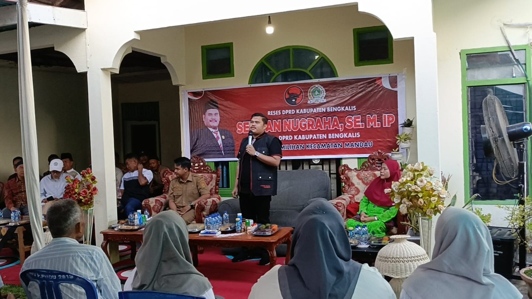 Saat Reses Ketua DPRD, Kontak Langsung PLN Duri Minta Bantu Keluhan Warga