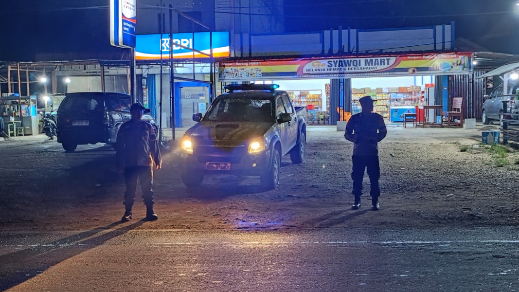 Polsek Pangkalan Lesung Laksanakan Blue Light Patrol