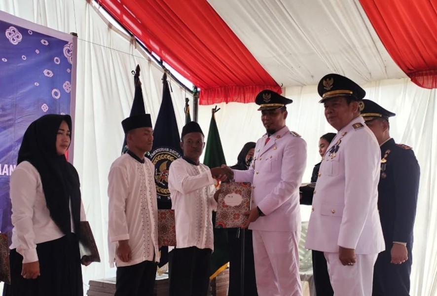 HUT ke-81 RI: 572 WBP Rutan Rengat Terima Remisi, 4 Orang Langsung Bebas