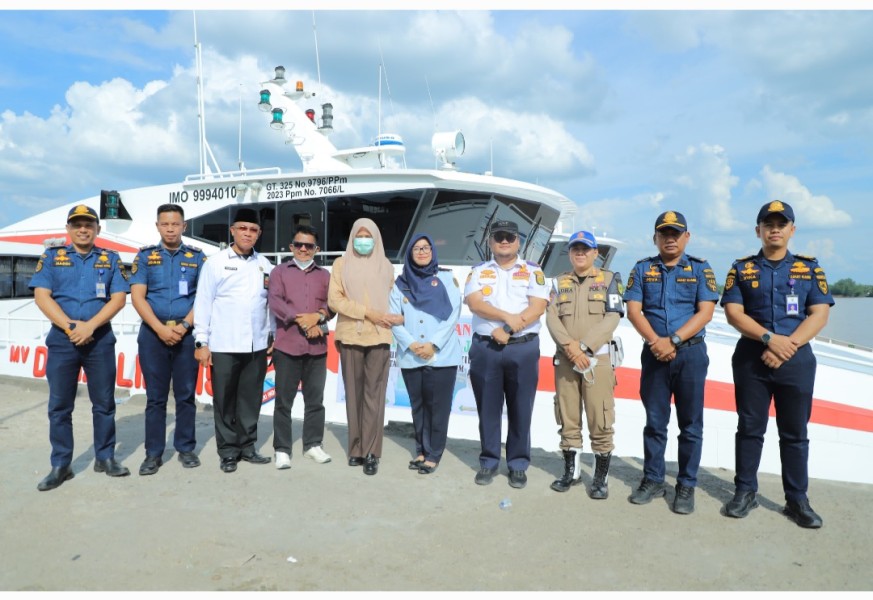 Pastikan Kesiapan Angkutan Jama’ah Haji, Wakil Bupati Inhil Tinjau Langsung Ferry Jama’ah Haji