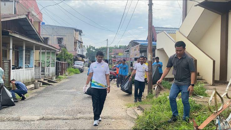 ULP Rengat Kota Gelar Aksi Peduli Lingkungan untuk Wujudkan Lingkungan Bersih dan Nyaman