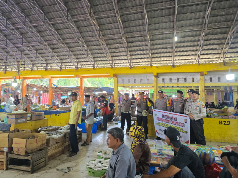 Gerebek Pasar Mingguan, Ternyata Ini Misi Polsek Kuala Cenaku