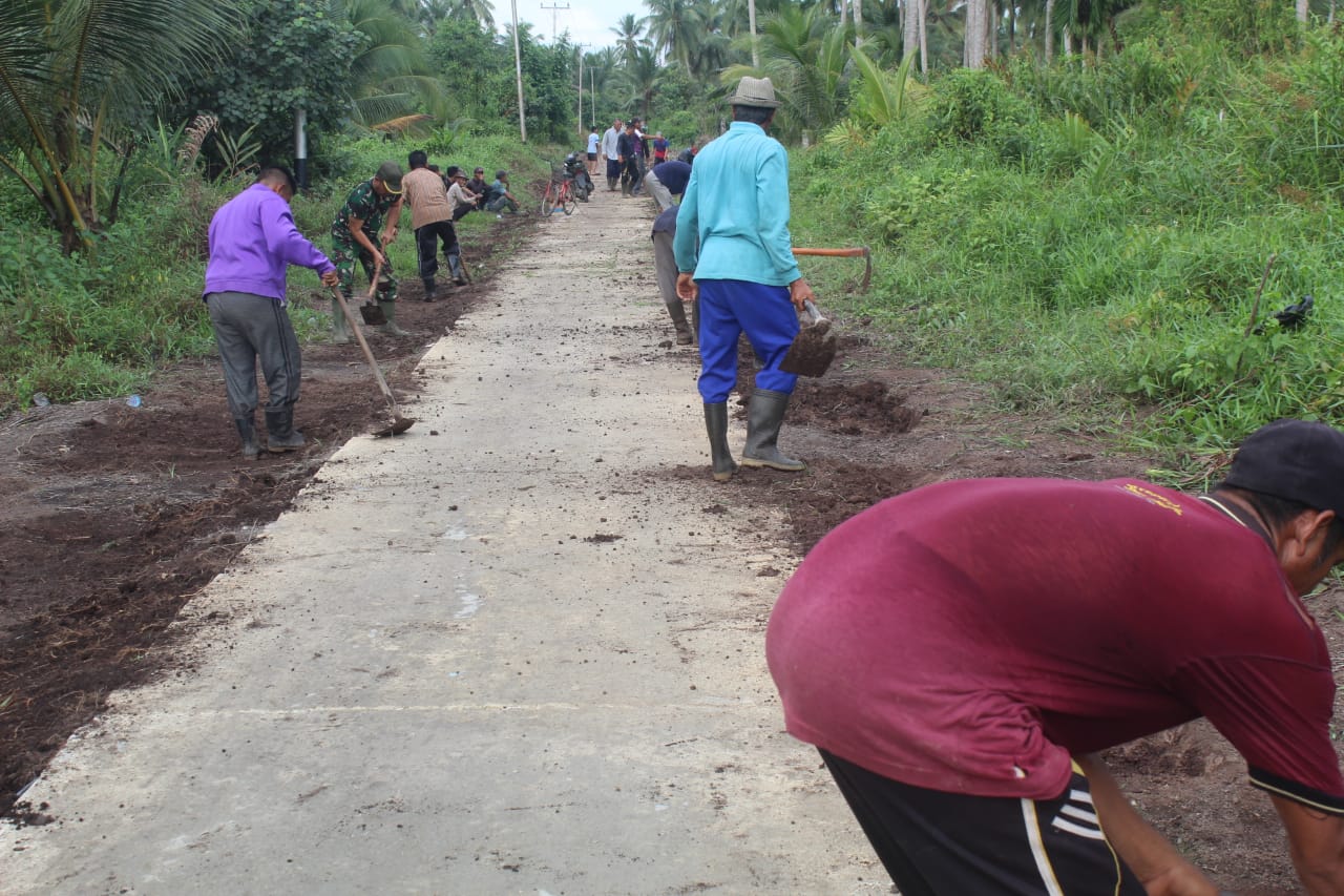 Satgas TMMD Inhil Bersama Warga Desa Teluk Bunian Dibagi 3 Kelompok Sasaran Pekerjaan