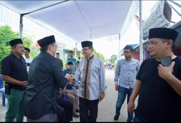 Cawagub Riau H Muhammad Wardan Takziah ke Rumah Duka Tokoh Masyarakat Inhil H Dahnil