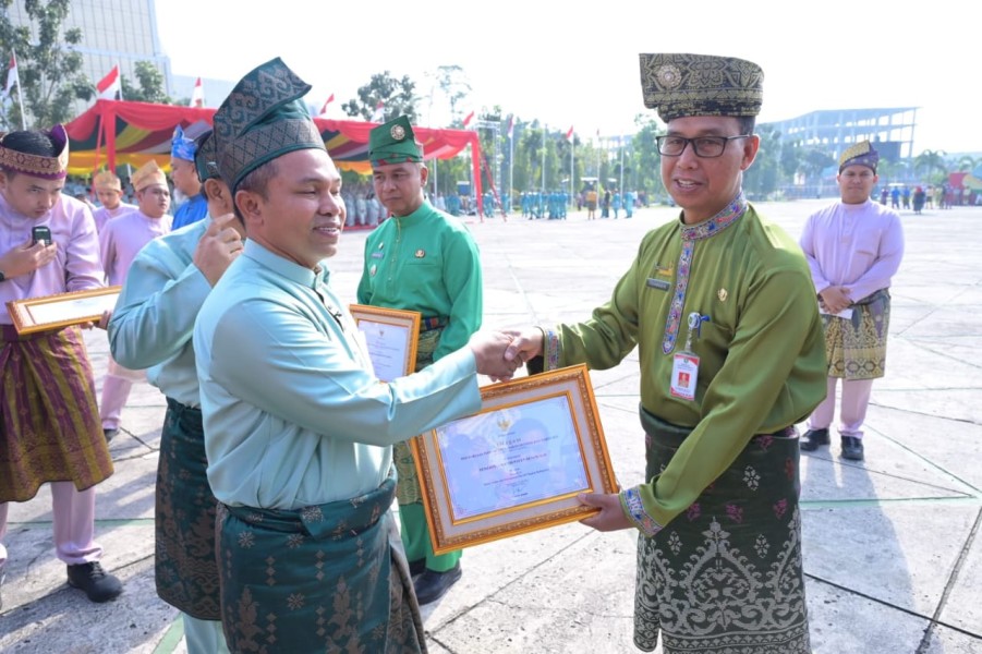Hari Jadi Riau, Bupati Kasmarni Komitmen Untuk Jadikan Riau Pelopor Kawasan Hijau