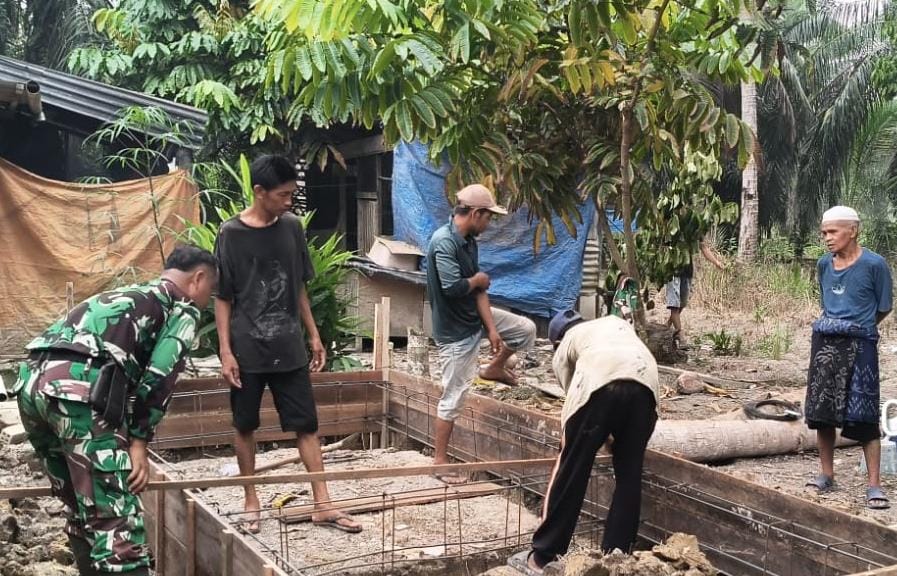 Atasi Kesulitan Air Bersih, Satgas TMMD Ke-130 Kodim 0314/Inhil Kejar Pembangunan Sumur Bor