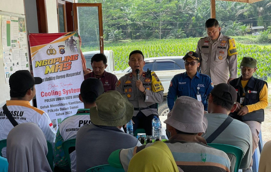 Kapolsek LBJ Gandeng Penyelenggara Kecamatan Sosialisasi Pilkada Damai ke Perusahaan