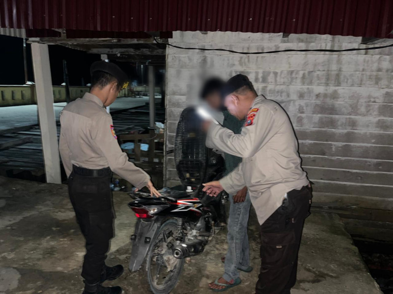 Polsek Kuindra Rutin Patroli Malam Untuk Jaga Kamtibmas