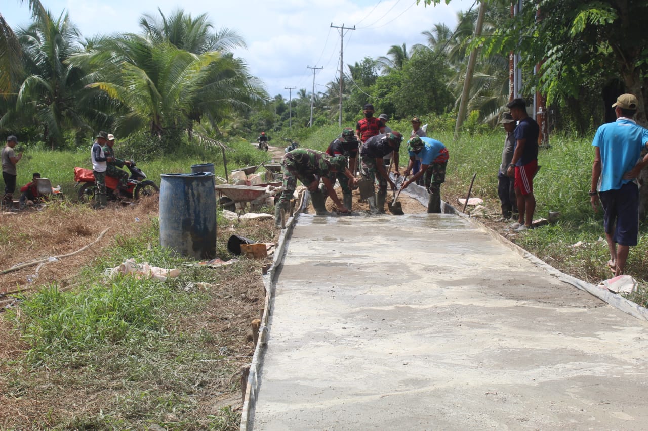 Minggu ke 3 Pelaksanaan TMMD Inhil, Pengerjaan Jalan Penghubung Antar Desa Sudah Capai 93 Persen