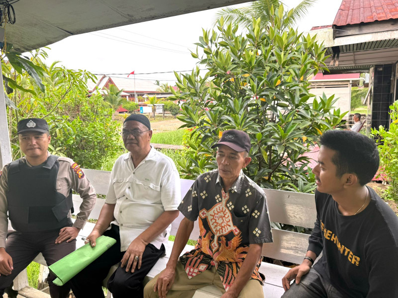 Sambangi Masyarakat, Personel Polsek Kuindra Ajak Ciptakan Kamtibmas Yang Aman dan Sukseskan Pilkada