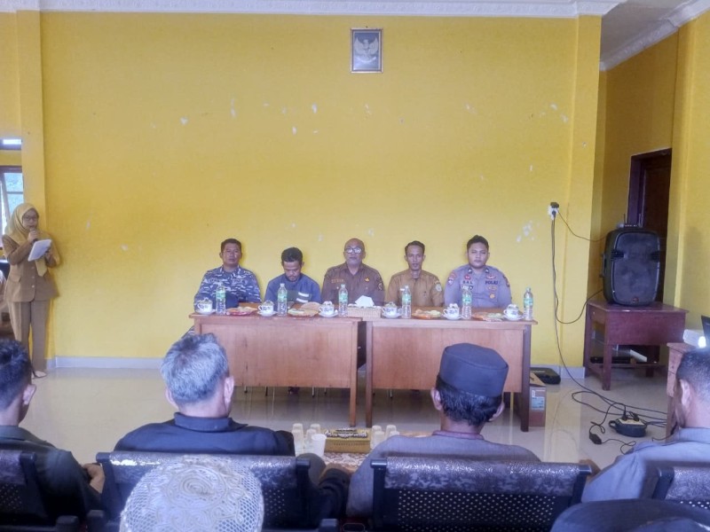 Polres Lingga Dorong Kemandirian Ekonomi Desa Lewat Pembentukan Koperasi Merah Putih.