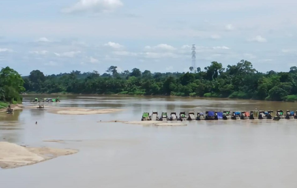 PETI Marak, Jembatan Penghubung Kelayang–Rakit Kulim di Inhu Terancam Rusak