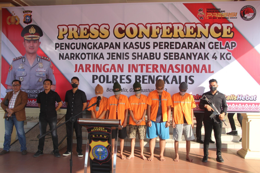 Polres Bengkalis Ciduk Pelaku Peredaran Narkotika di Loket Travel