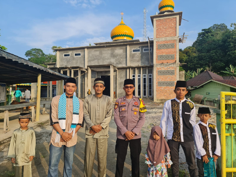 Polres Lingga Terjunkan Personil Amankan Pelaksanaan Sholat Idul Adha 1444. H.