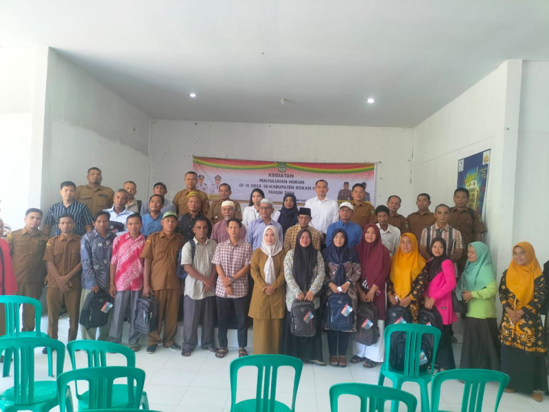 Polres Rohul Cooling System dan Penyuluhan Hukum dengan Sistem Terpadu di Aula Kantor Desa Koto Tinggi