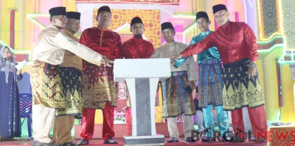 Tutup MTQ Tingkat Kecamatan Bengkalis, Camat Taufik Hidayat Optimis Juara Umum Tingkat Kabupaten