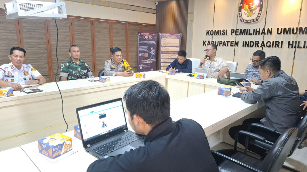 Pasi Ops Kodim 0314/Inhil Hadiri Rapat Persiapan Rekapitulasi Perolehan Suaran Pilkada 2024