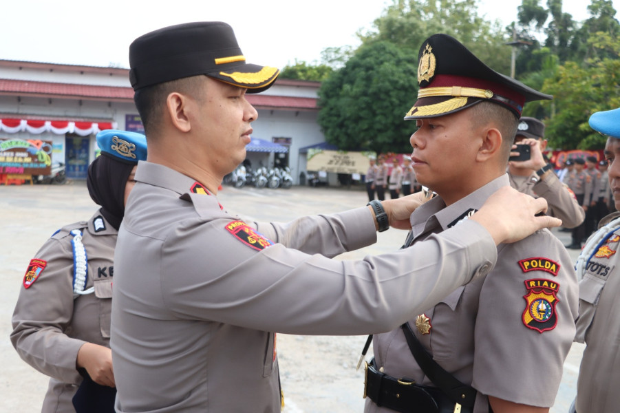 Waka Polres dan Dua Kasat Polres Inhu Dimutasi