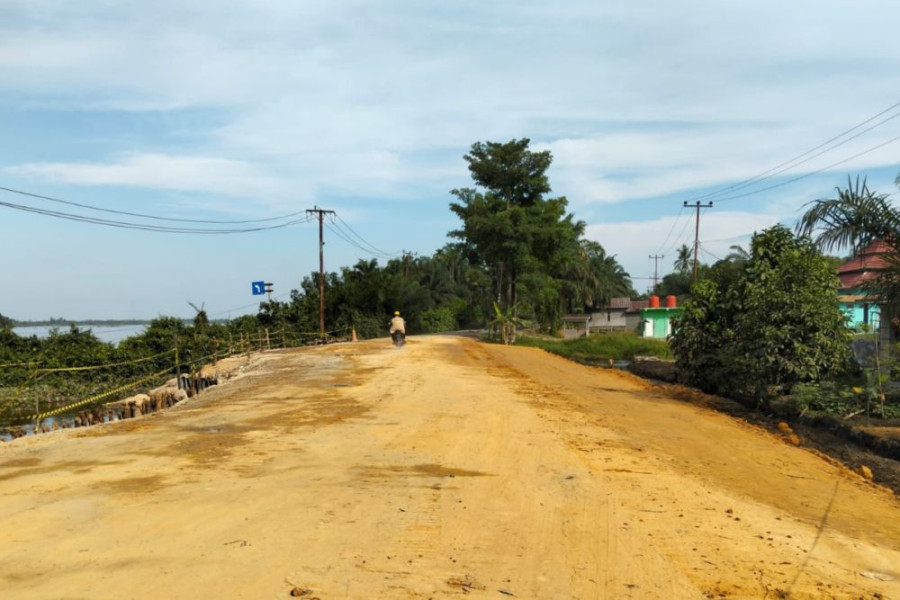 Jalan Longsor di Inhil Telah Fungsional, Diperkuat Sebelum Diaspal