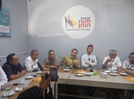 Ikut Turun Kampanye, UAS Tak Setengah - setengah Dukung Pasangan Abdul Wahid-SF Hariyanto