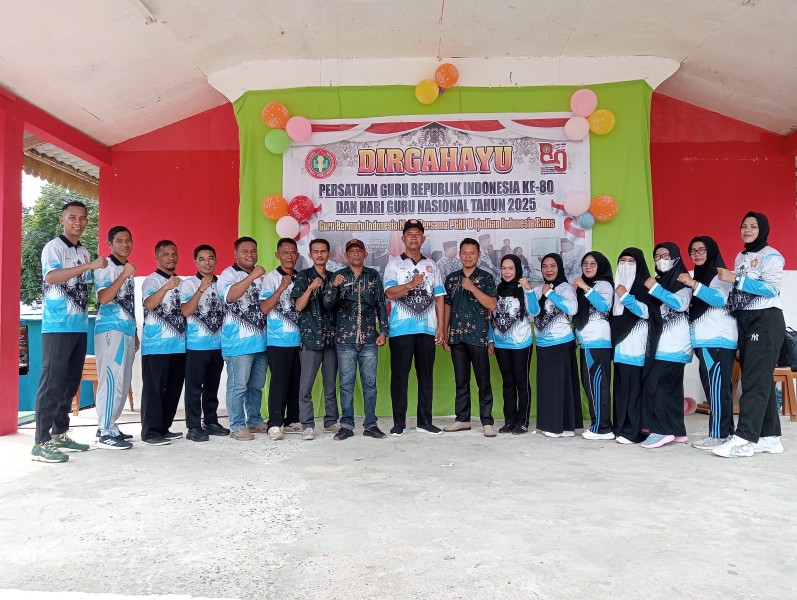 PGRI Cabang Selayar Gelar Hari Kedua Perlombaan Seni dan Keterampilan.