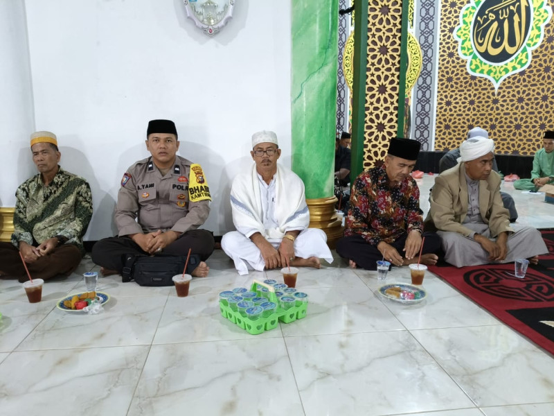 Hadiri Peringatan Maulid Nabi Muhammad SAW, Bhabinkamtibmas Sungai Bela Ajak Jaga Kamtibmas