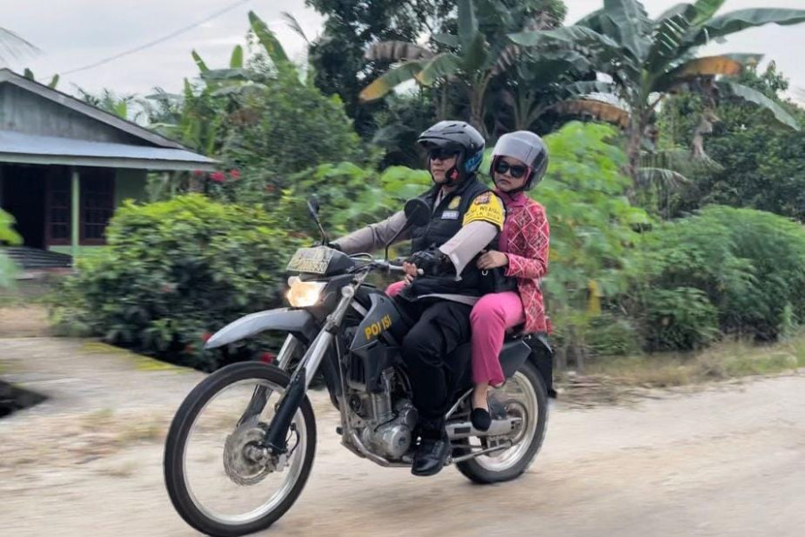 Ngetrail Bareng Istri, Kapolsek LBJ Sosialisasi Pilkada Damai