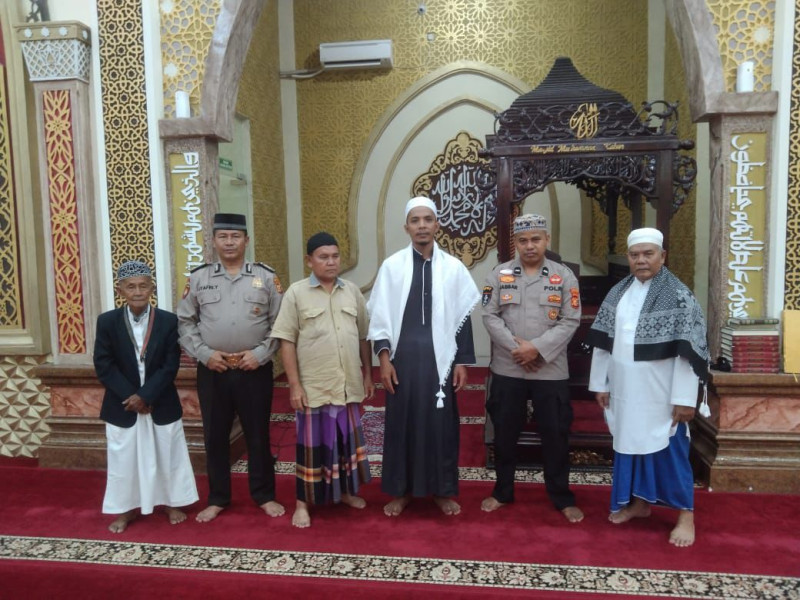 Polres Rohul Sampaikan Pesan Damai Pilkada 2024 ke Jamaah Masjid Al Muawanah